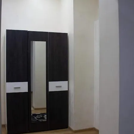 център アパート *