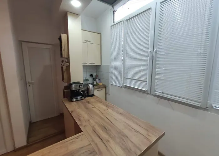 център Apartman *