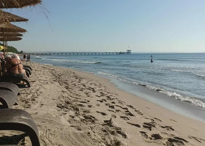 център Apartman Burgasz